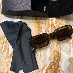 Prada rectangular symbole sunglasses